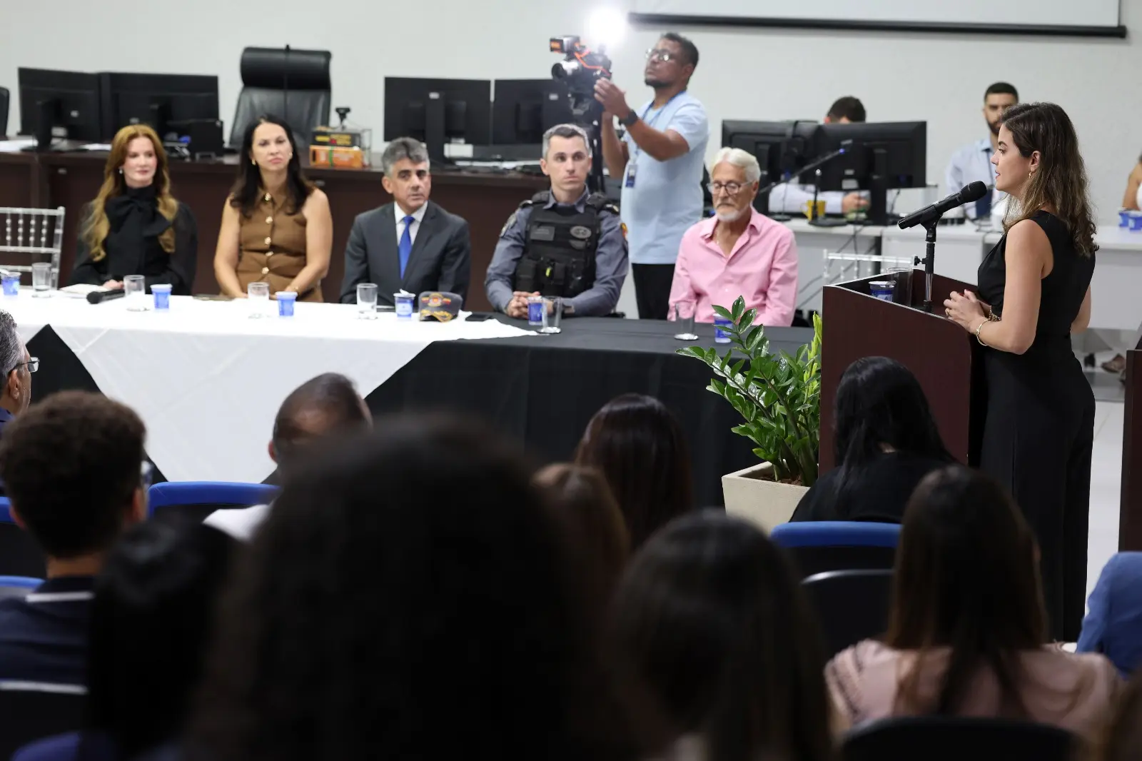 12 - Solenidade 40 anos Comarca de Sinop - Luciana Barbosa Garcia – Defensoria Pública (1).webp