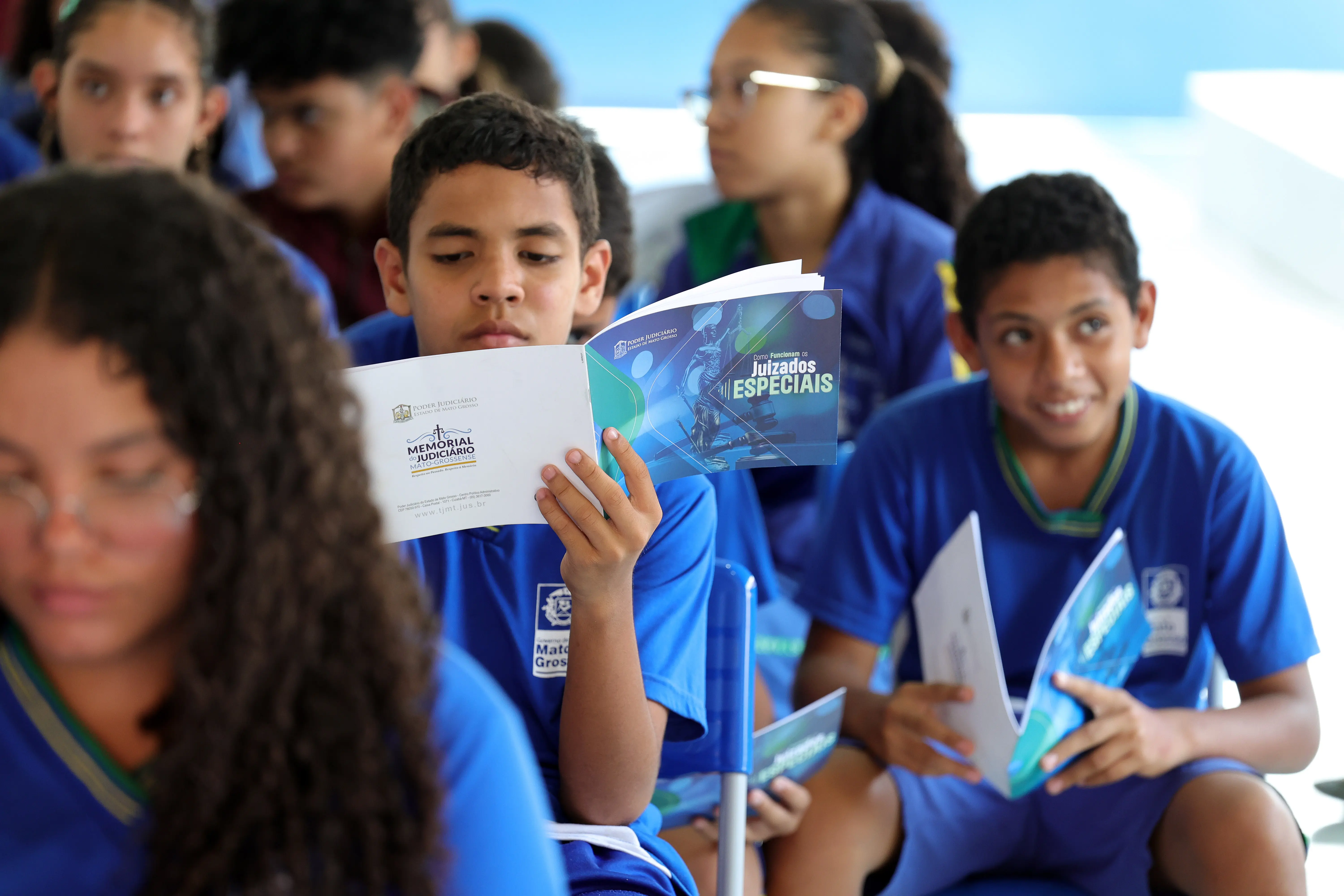 noticias/2026/10/projeto-nosso-judiciario-orienta-175-estudantes-sobre-direitos-deveres-e-combate-ao-bullying