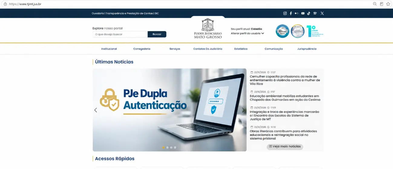 Captura de tela do portal do Poder Judiciário de Mato Grosso, exibindo o cabeçalho institucional, o menu de navegação, a barra de busca e a seção de últimas notícias com carrossel em destaque.