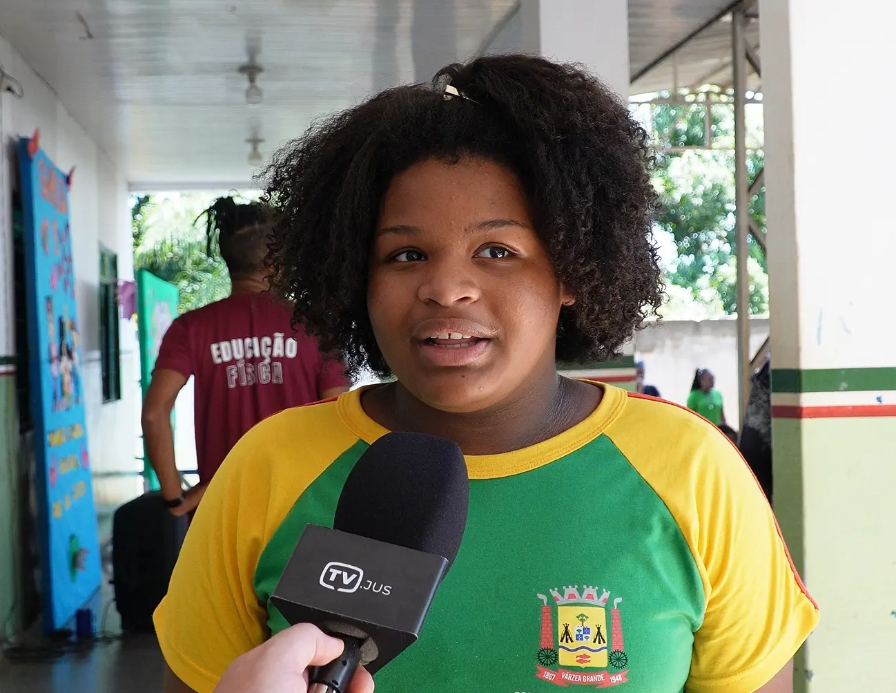 Projeto Raízes da Paz é encerrado com gincana em escola de Várzea Grande